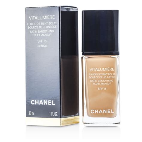 chanel vitalumiere 40 beige douglas|chanel vitalumiere aqua sephora.